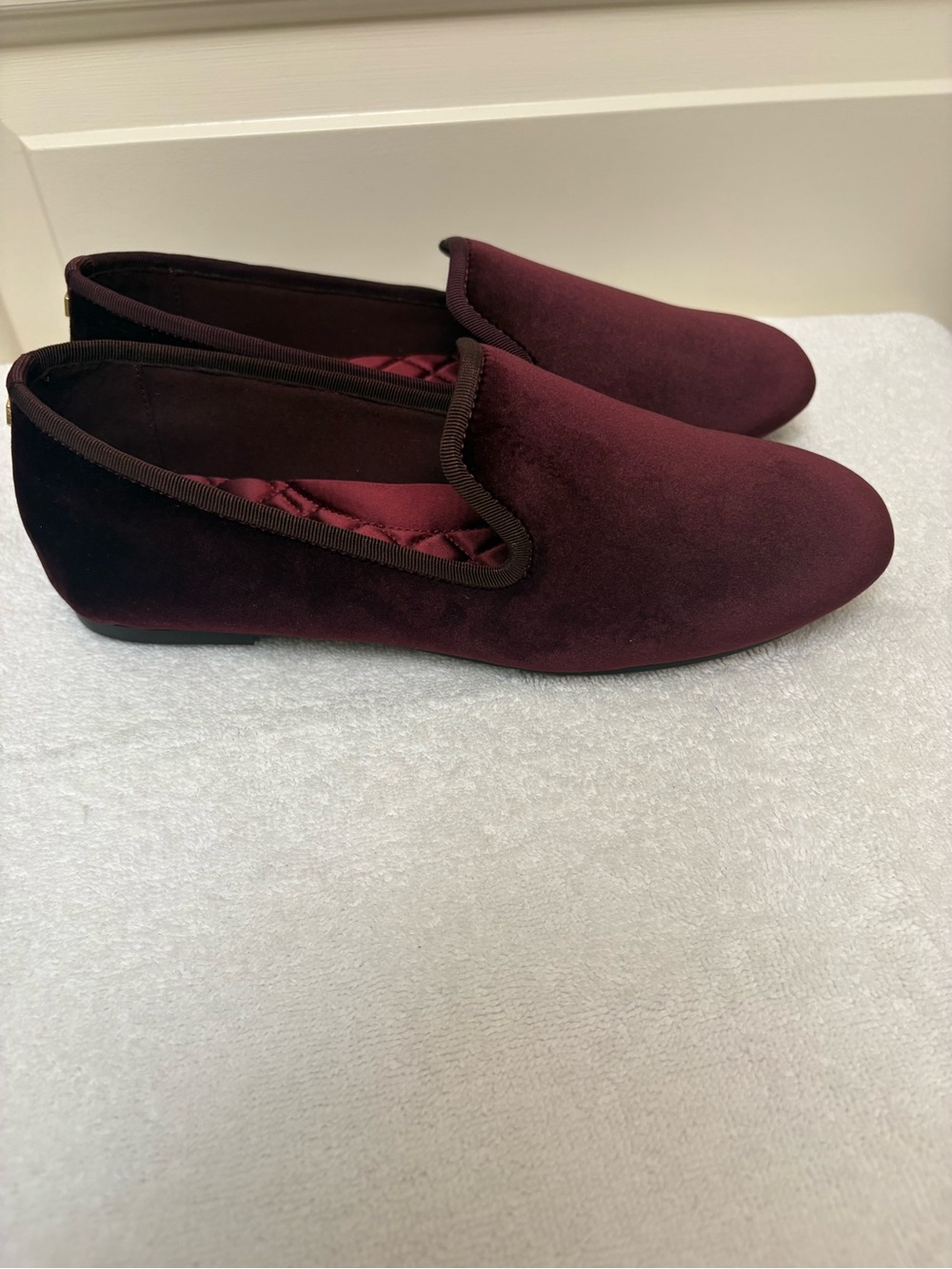 Birdies Velvet Slip-On Loafers in Burgundy- Wine